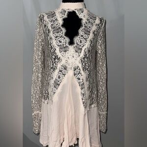 Free People light Pink Lace Top